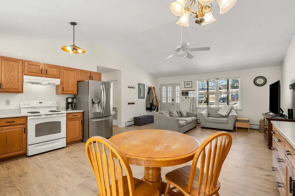 27 Barnes Avenue Alton NH 03809