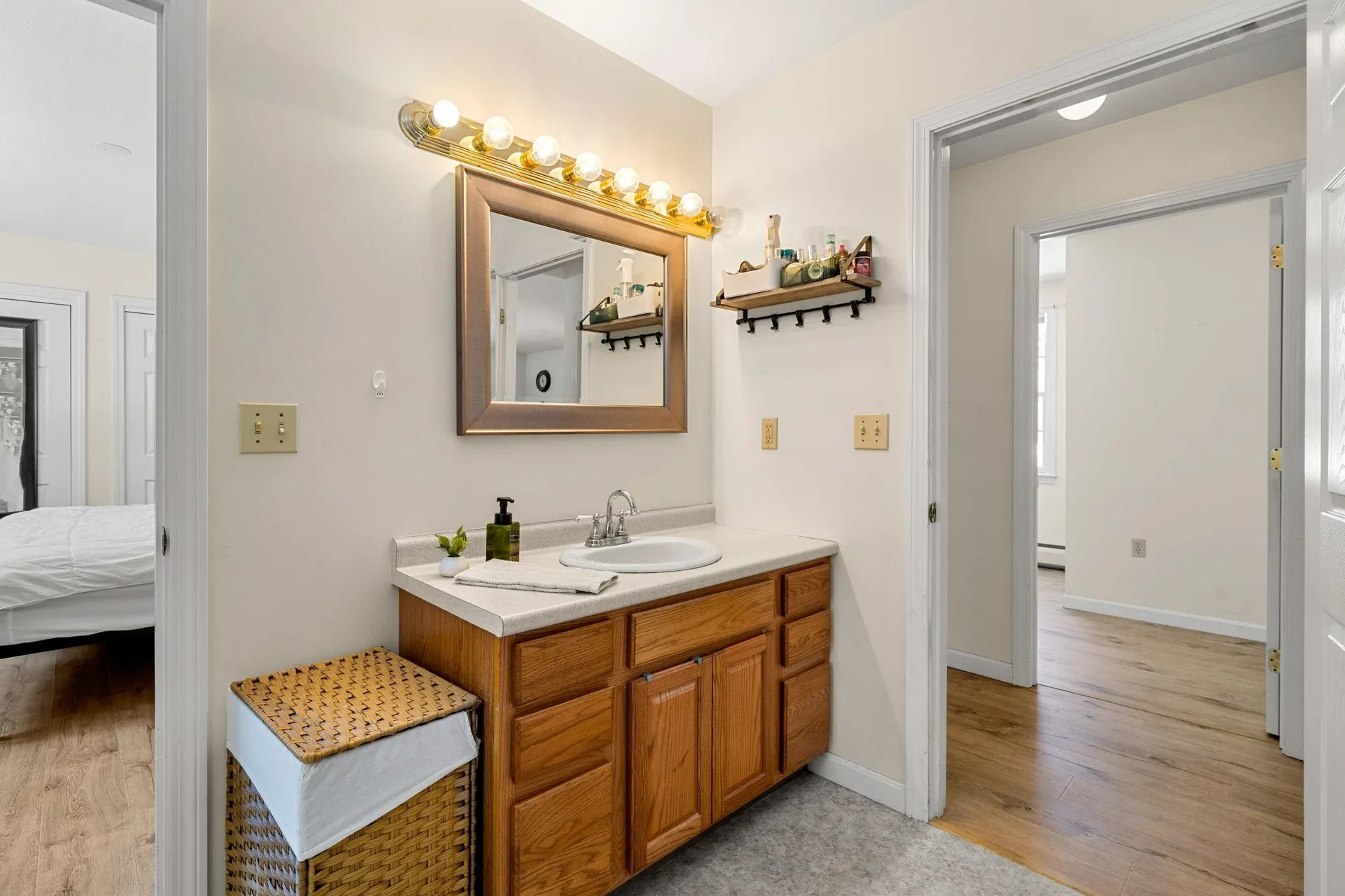 27 Barnes Avenue Alton NH 03809