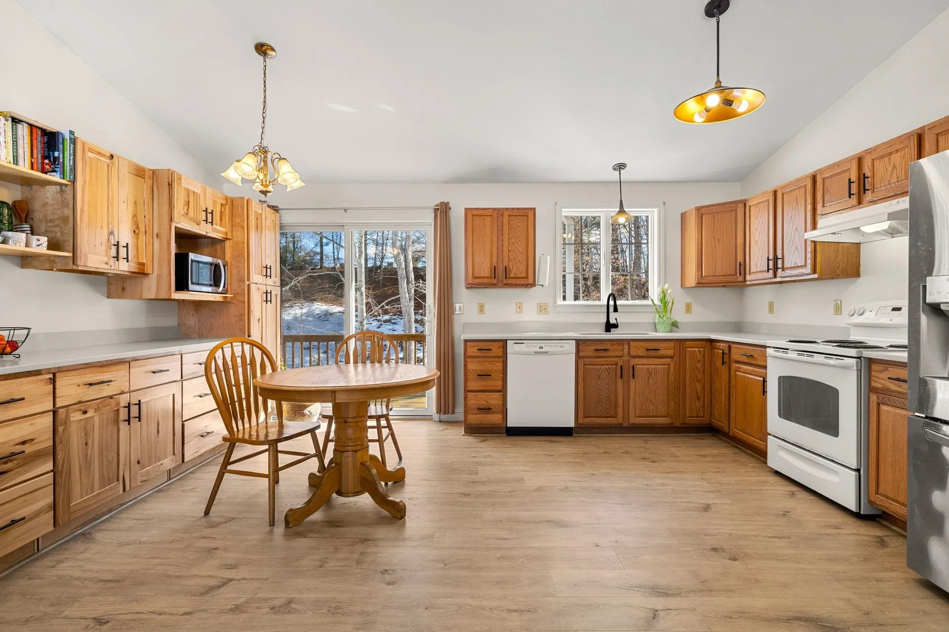 27 Barnes Avenue Alton NH 03809