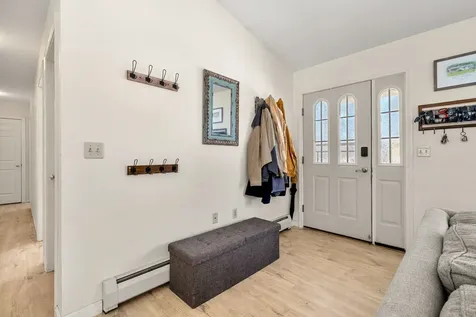 27 Barnes Avenue Alton NH 03809
