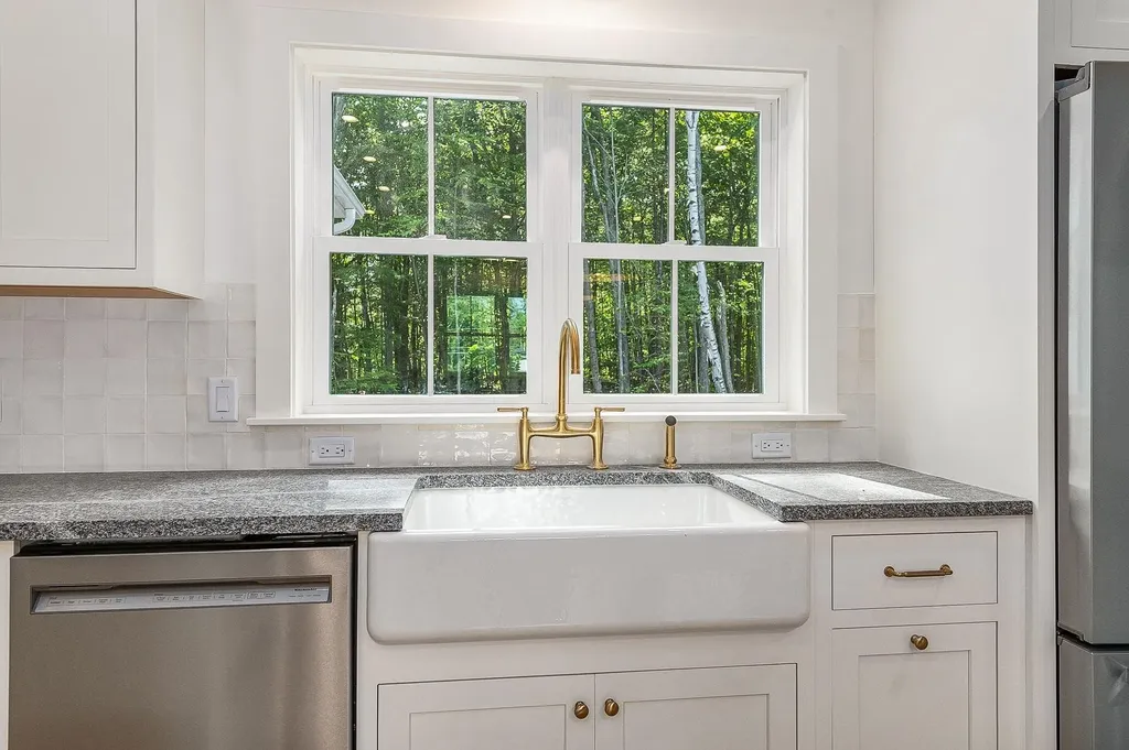 12-5 Wentworth Drive Greenland NH 03840