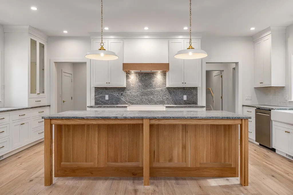 12-5 Wentworth Drive Greenland NH 03840