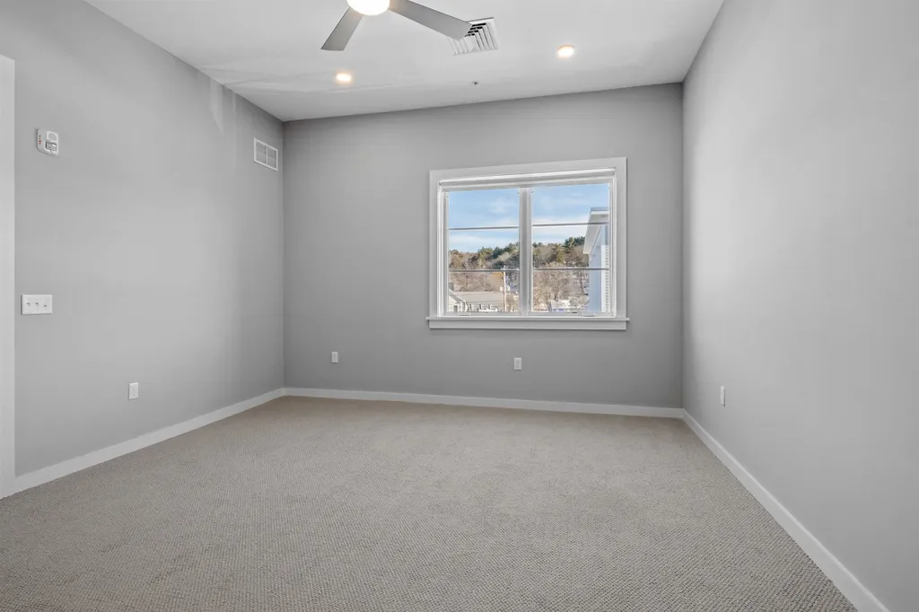 51 Elm Street Laconia NH 03246