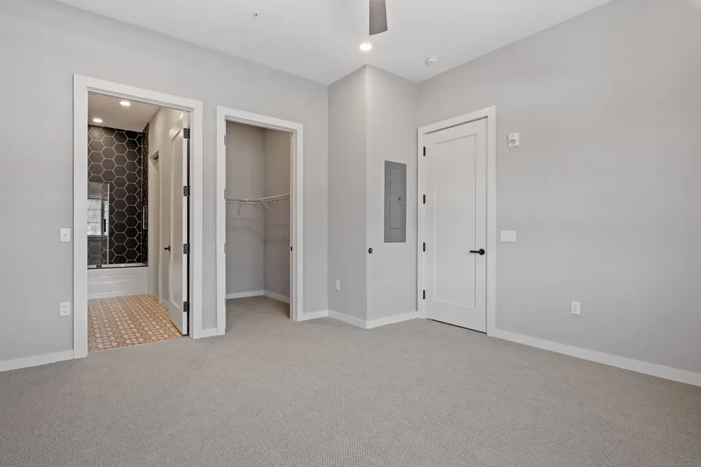 51 Elm Street Laconia NH 03246