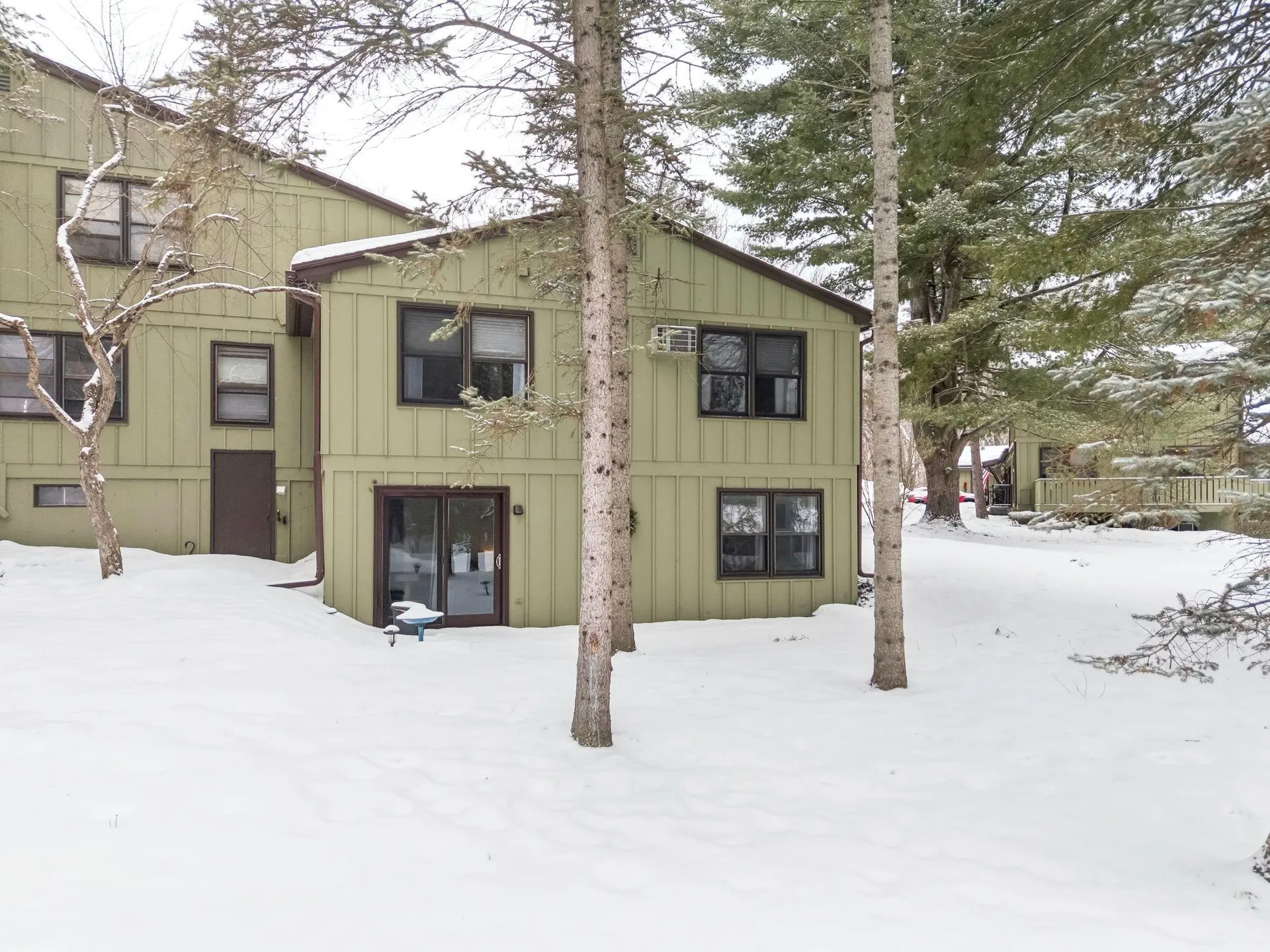 29 Floyd Avenue Lebanon NH 03784