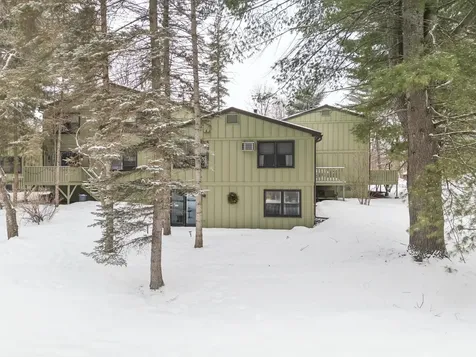29 Floyd Avenue Lebanon NH 03784