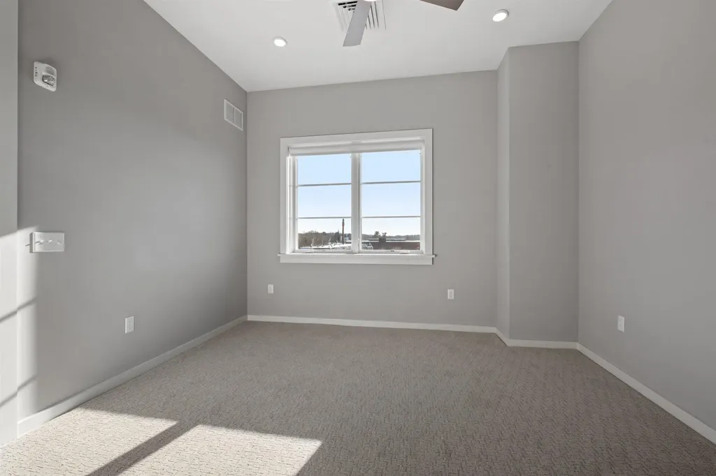 51 Elm Street Laconia NH 03246