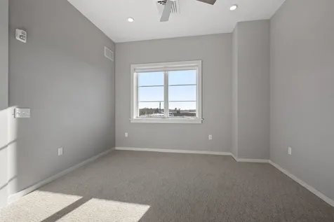 51 Elm Street Laconia NH 03246