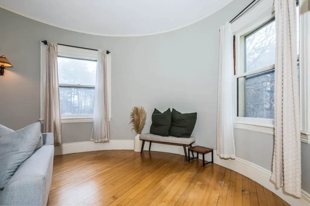 889 South Street Portsmouth NH 03801
