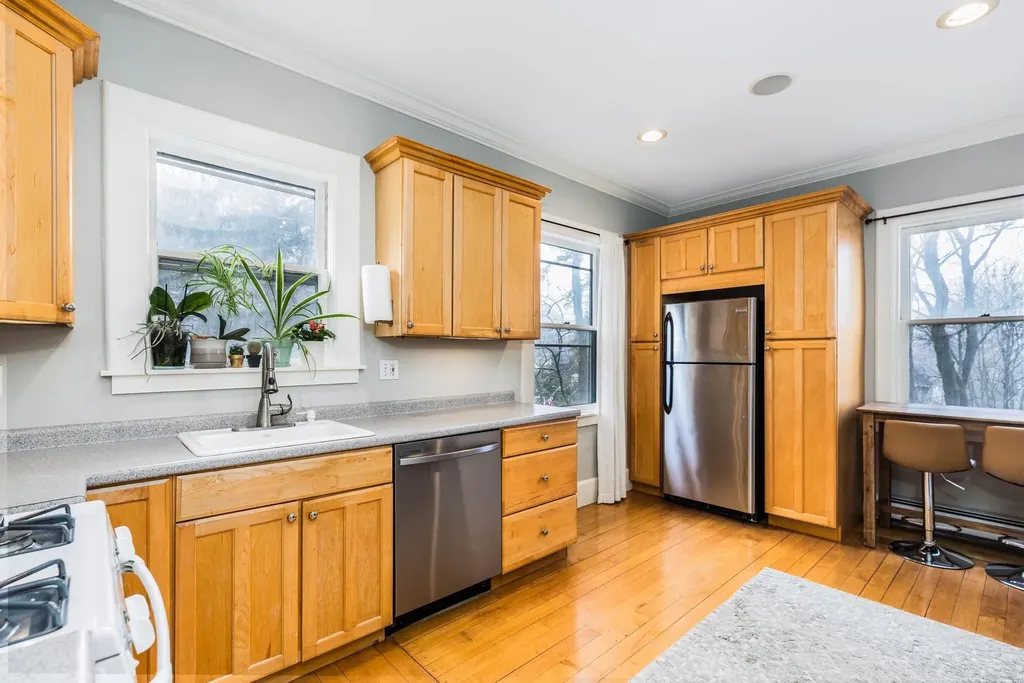 889 South Street Portsmouth NH 03801