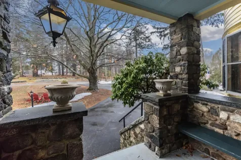 889 South Street Portsmouth NH 03801
