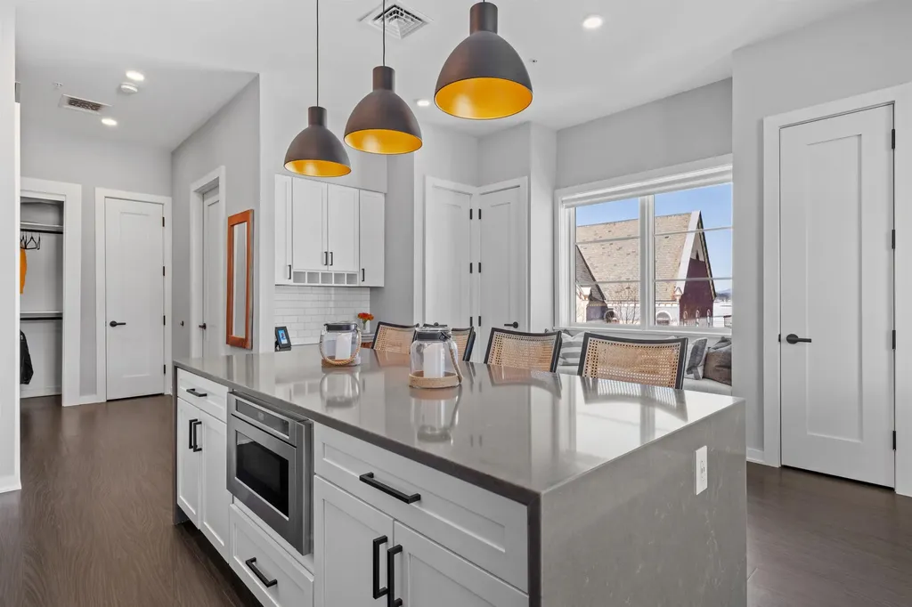 51 Elm Street Laconia NH 03246