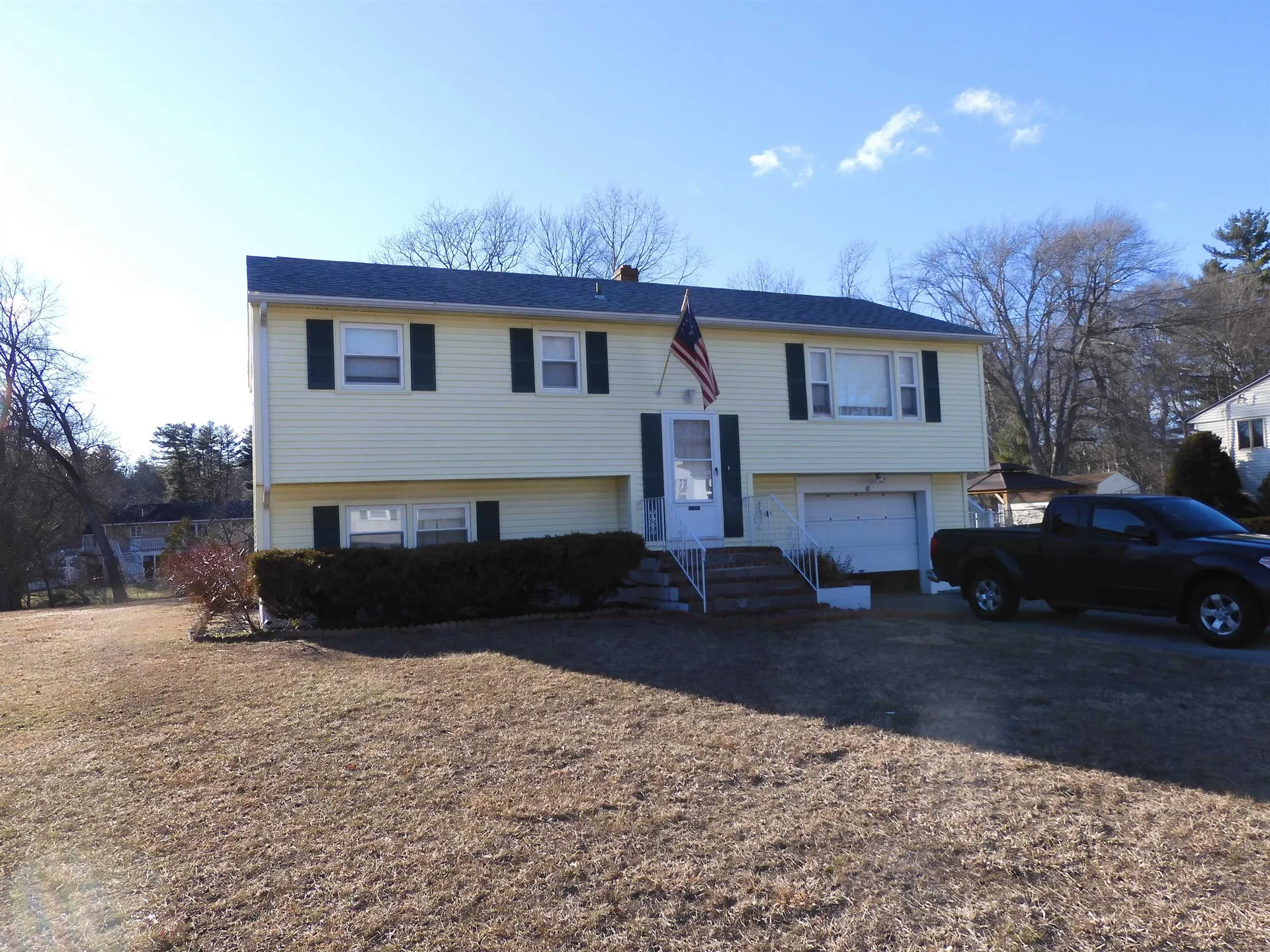 18 Shepard Avenue Salem NH 03079