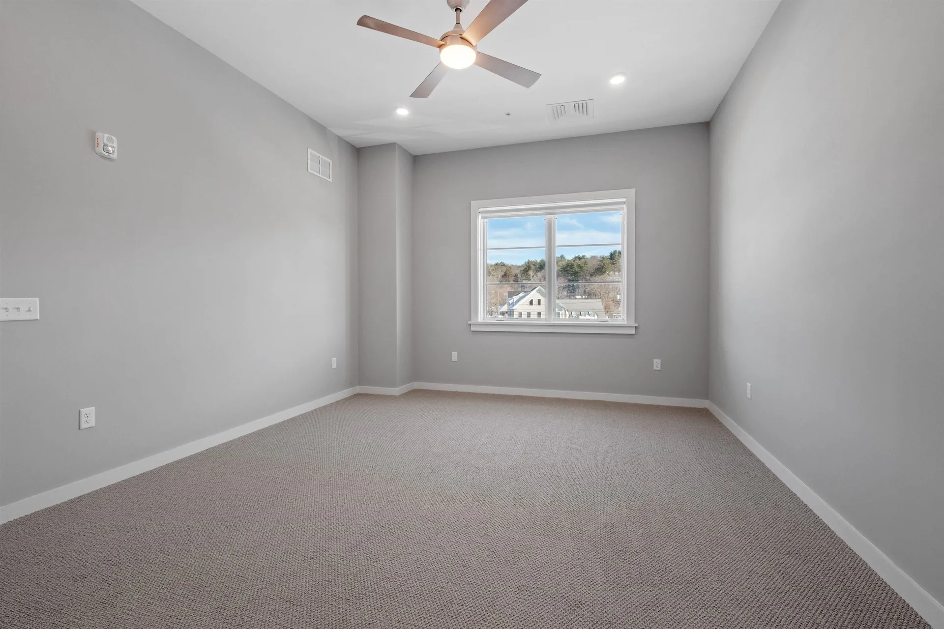 51 Elm Street Laconia NH 03246