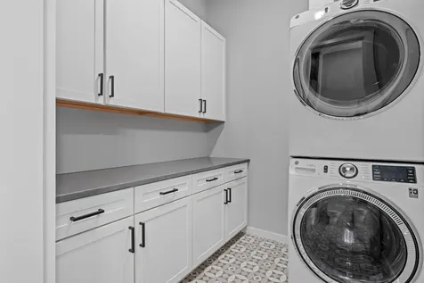 51 Elm Street Laconia NH 03246