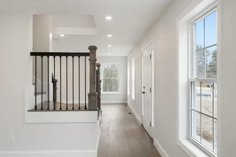 335 Raymond Road Chester NH 03036