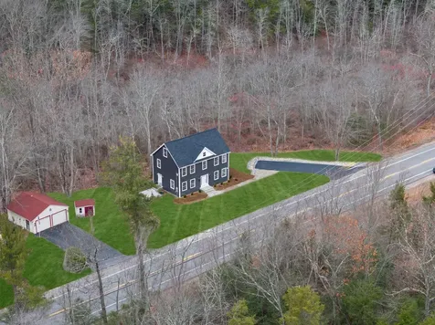 335 Raymond Road Chester NH 03036