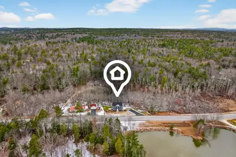 335 Raymond Road Chester NH 03036