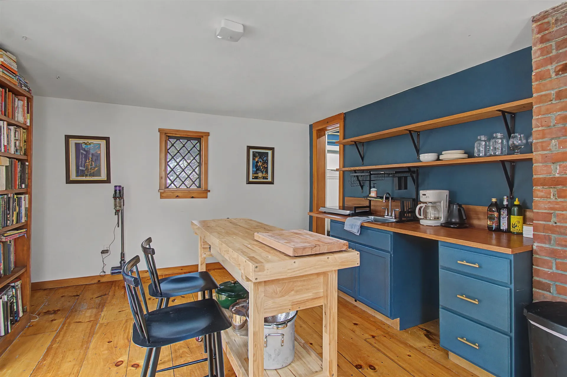 86 Stowe Street Waterbury VT 05676