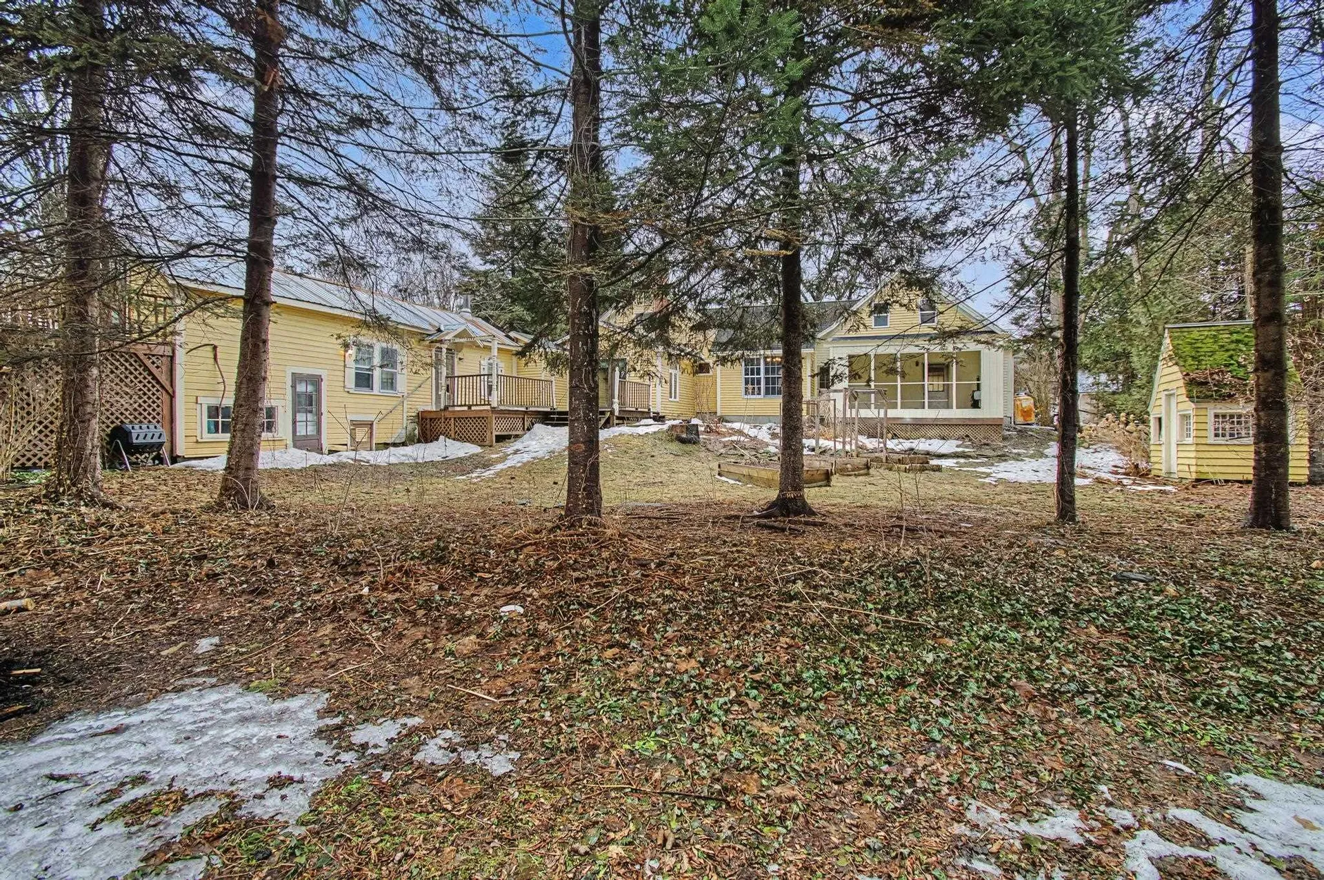 86 Stowe Street Waterbury VT 05676