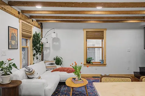 86 Stowe Street Waterbury VT 05676