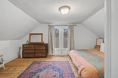 86 Stowe Street Waterbury VT 05676