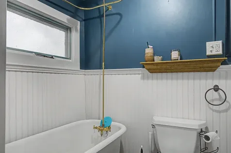 86 Stowe Street Waterbury VT 05676