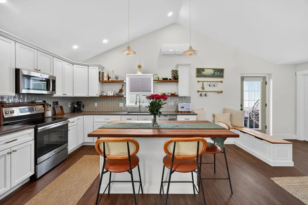 23 Whippoorwill Way Somersworth NH 03878