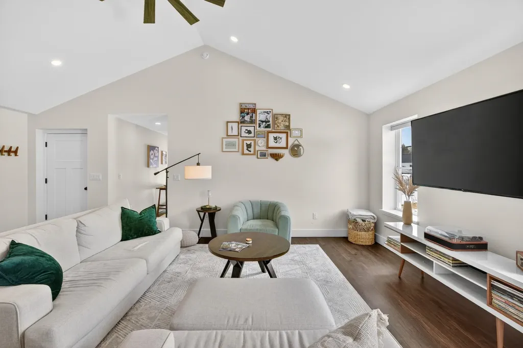 23 Whippoorwill Way Somersworth NH 03878