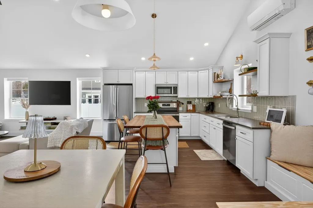 23 Whippoorwill Way Somersworth NH 03878