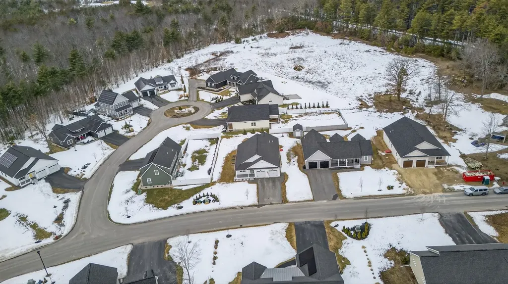 23 Whippoorwill Way Somersworth NH 03878