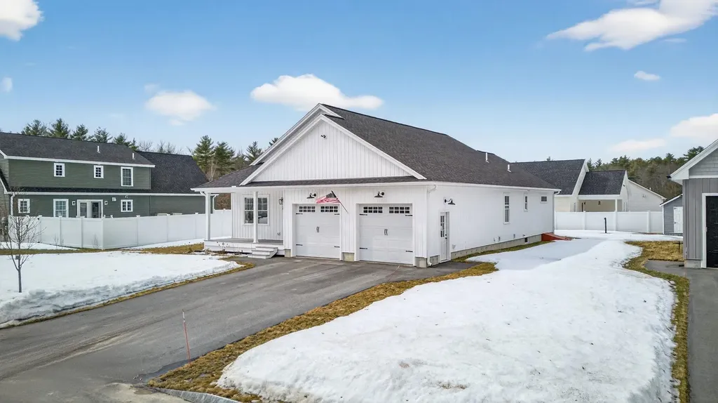 23 Whippoorwill Way Somersworth NH 03878