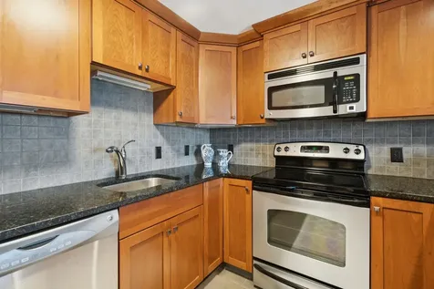 11-2 Mountain West Drive Wolfeboro NH 03894