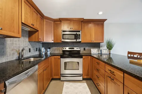 11-2 Mountain West Drive Wolfeboro NH 03894