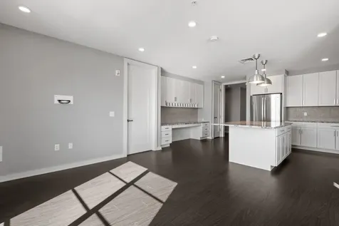 51 Elm Street Laconia NH 03246