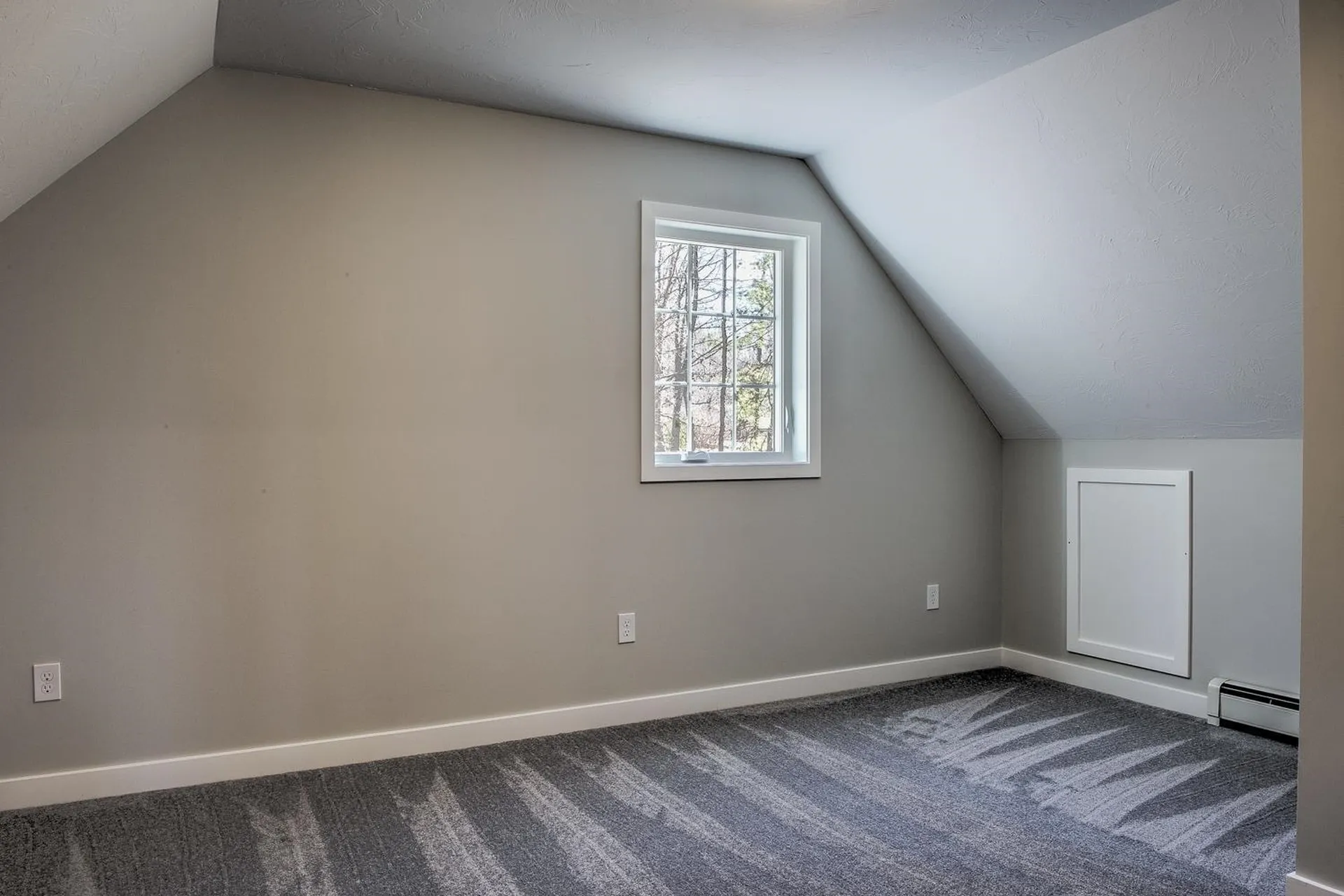 4 Asheley Avenue Hinsdale NH 03451