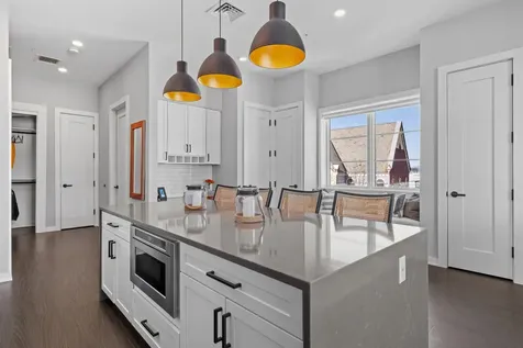 51 Elm Street Laconia NH 03246