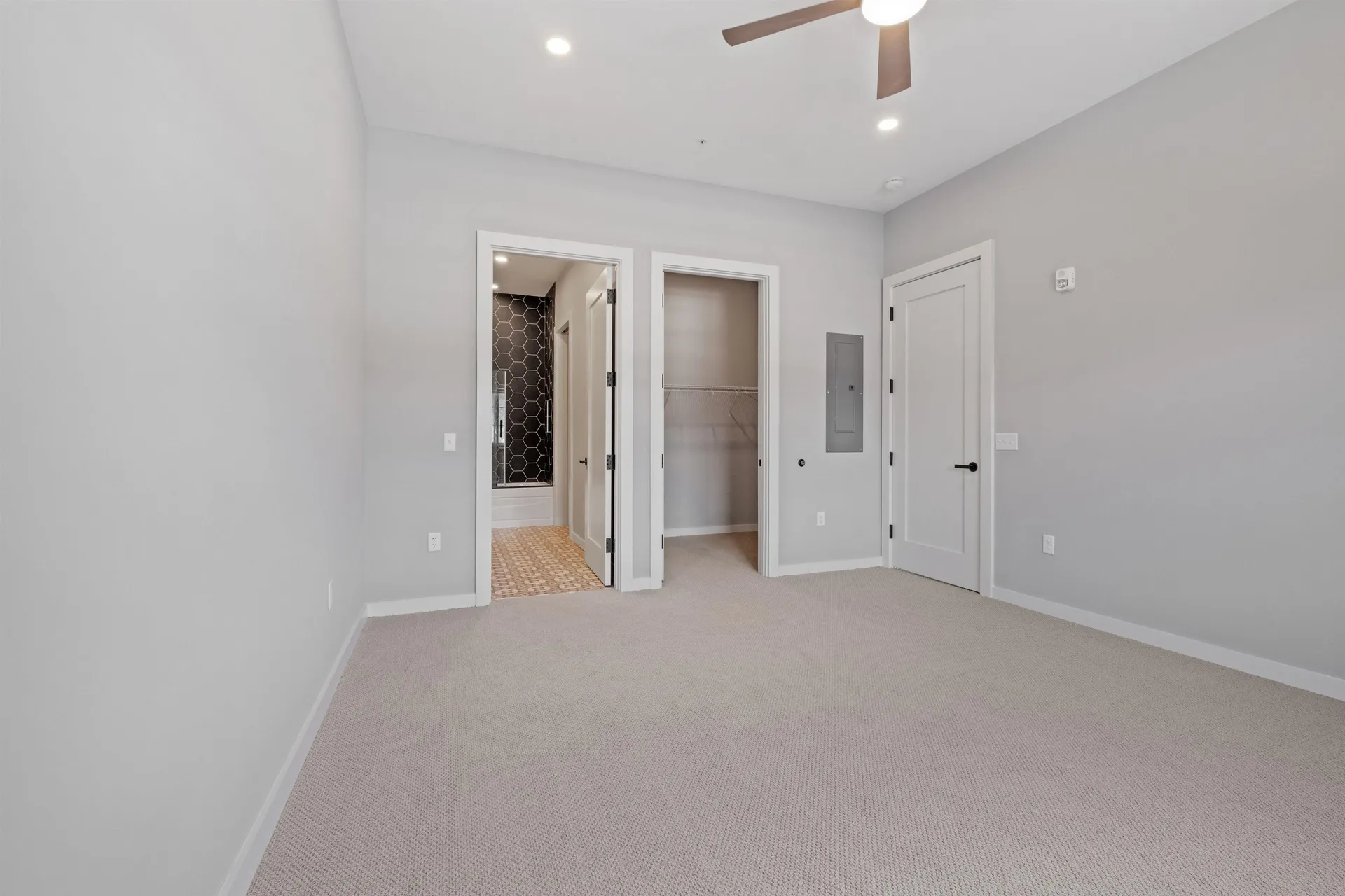 51 Elm Street Laconia NH 03246