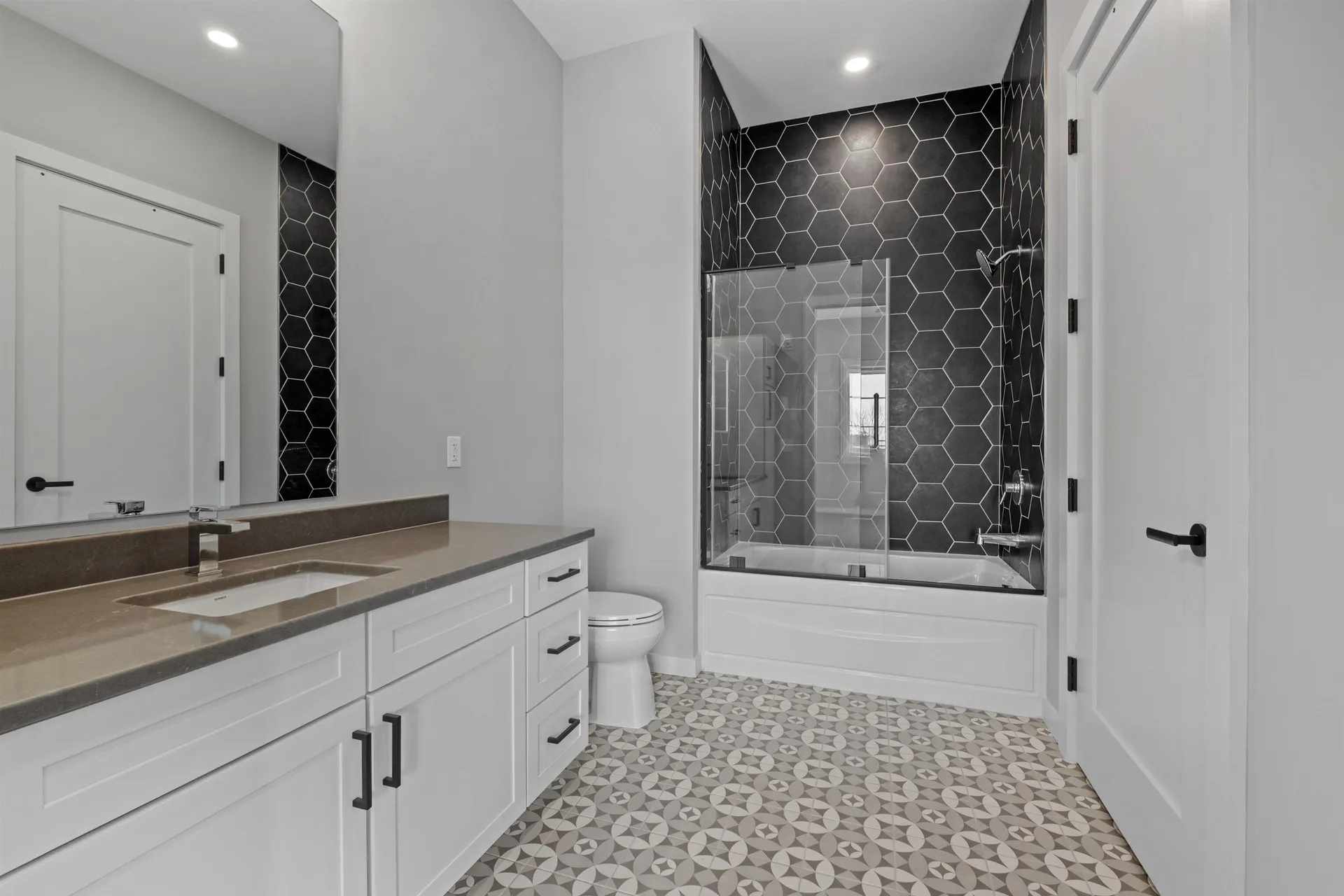 51 Elm Street Laconia NH 03246