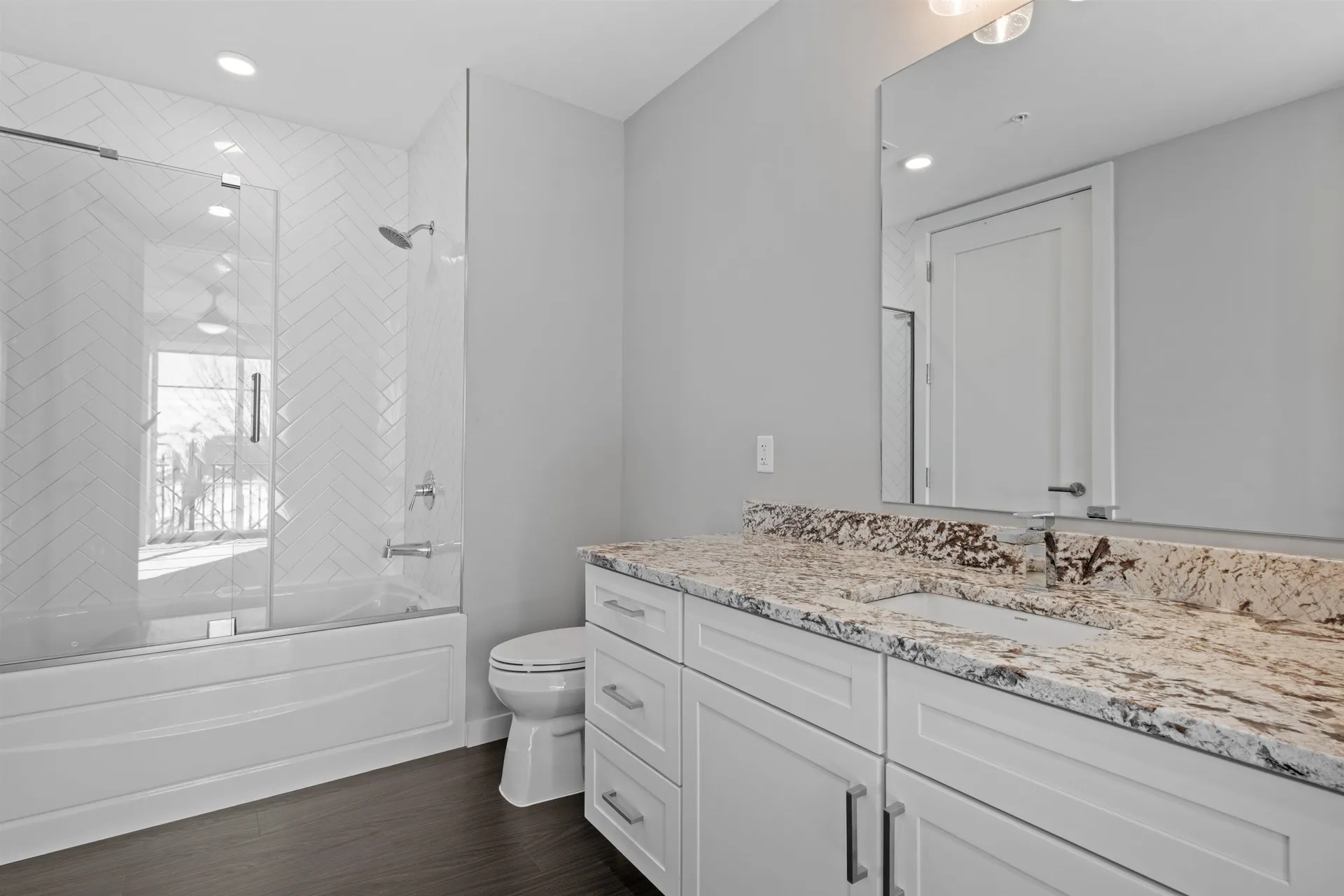 51 Elm Street Laconia NH 03246