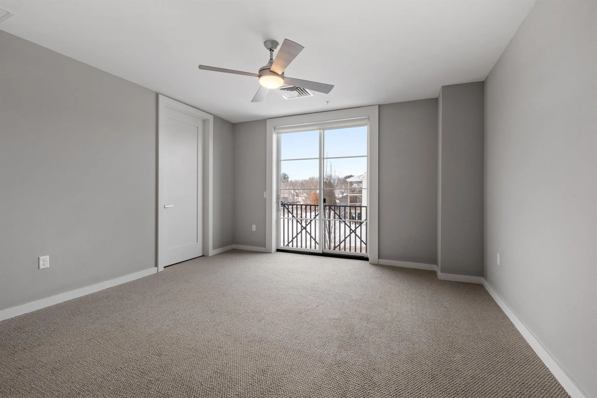 51 Elm Street Laconia NH 03246