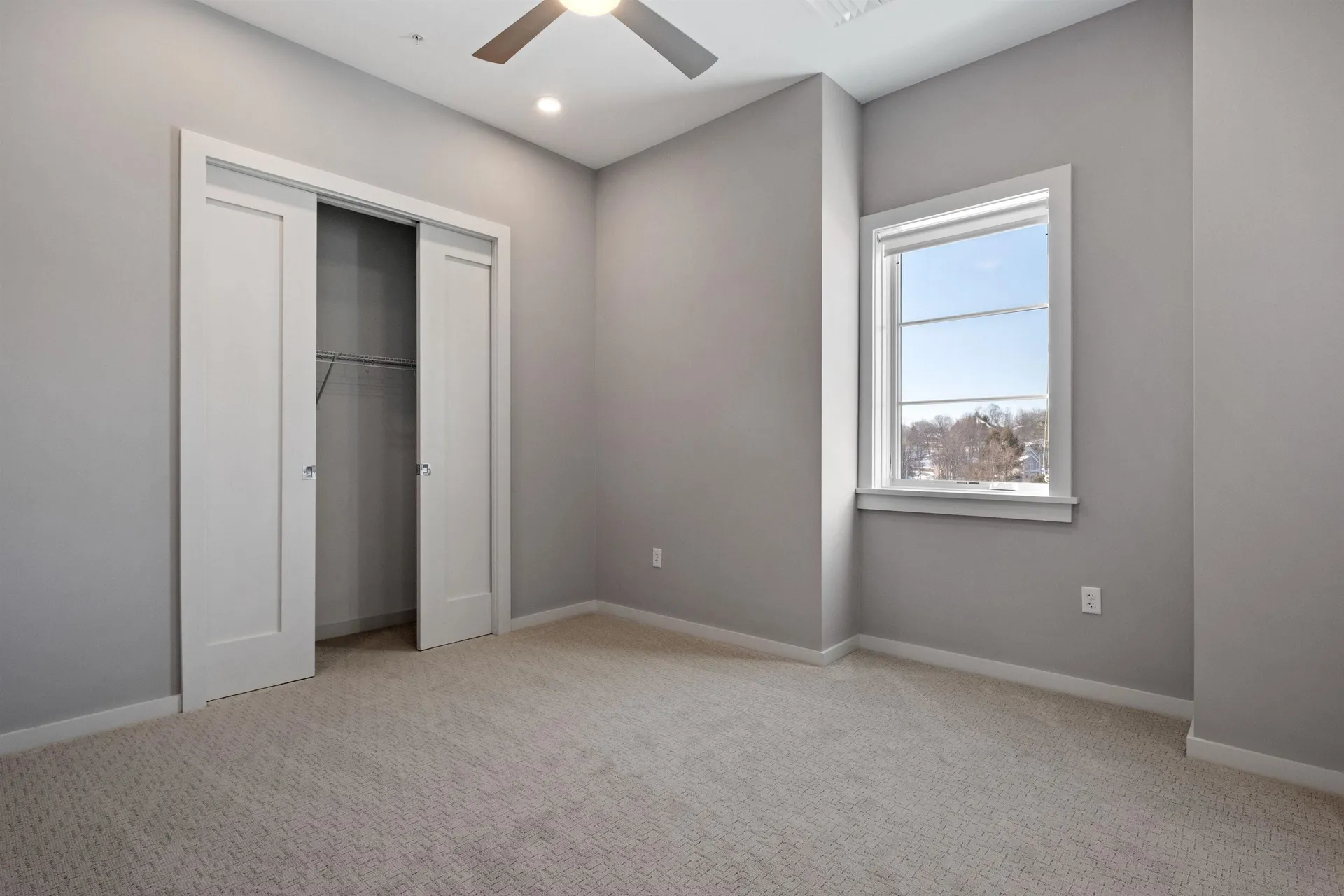 51 Elm Street Laconia NH 03246