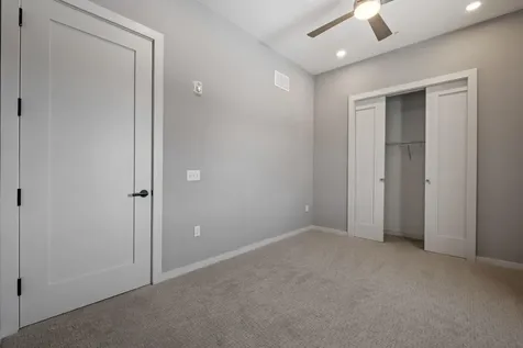 51 Elm Street Laconia NH 03246