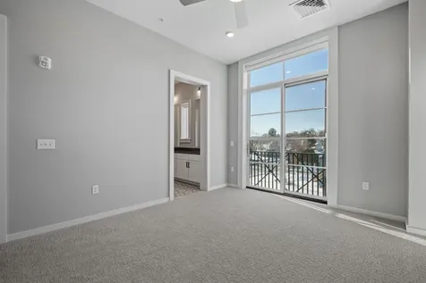 51 Elm Street Laconia NH 03246