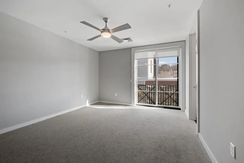 51 Elm Street Laconia NH 03246