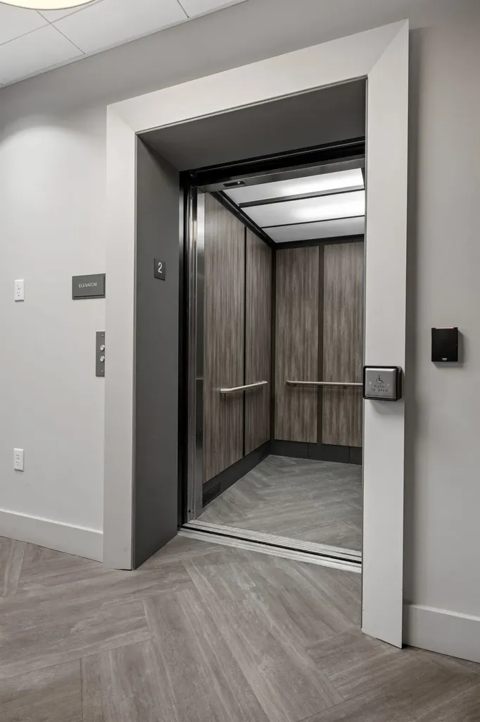 51 Elm Street Laconia NH 03246