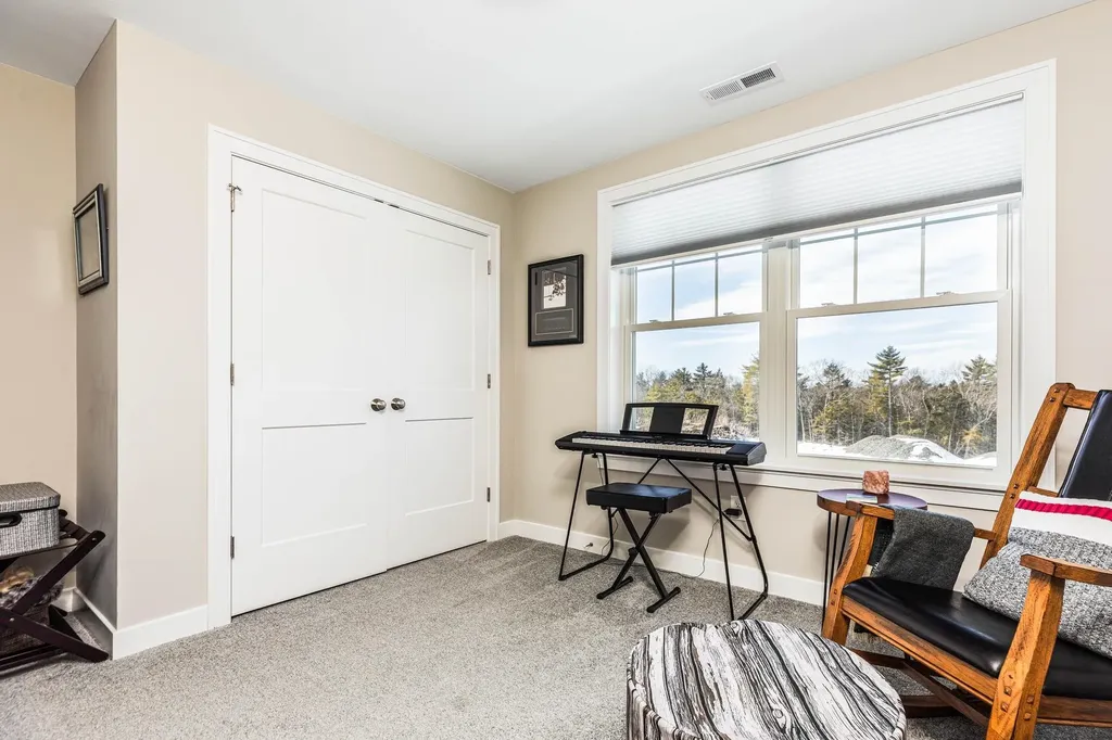 42 Green Road Newmarket NH 03857