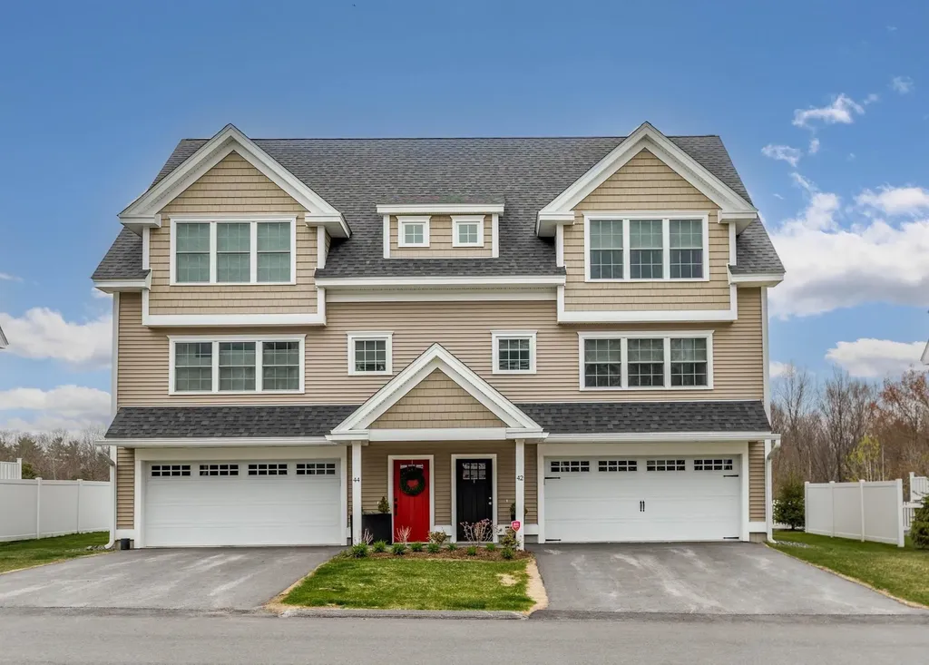 42 Green Road Newmarket NH 03857