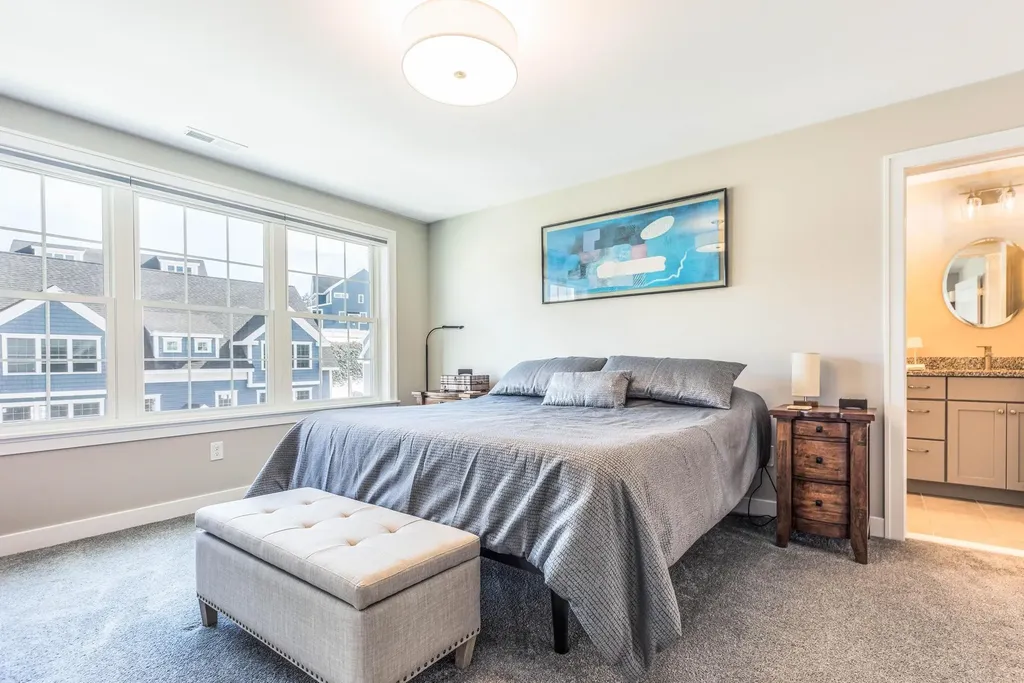 42 Green Road Newmarket NH 03857