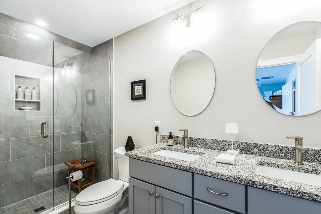 42 Green Road Newmarket NH 03857